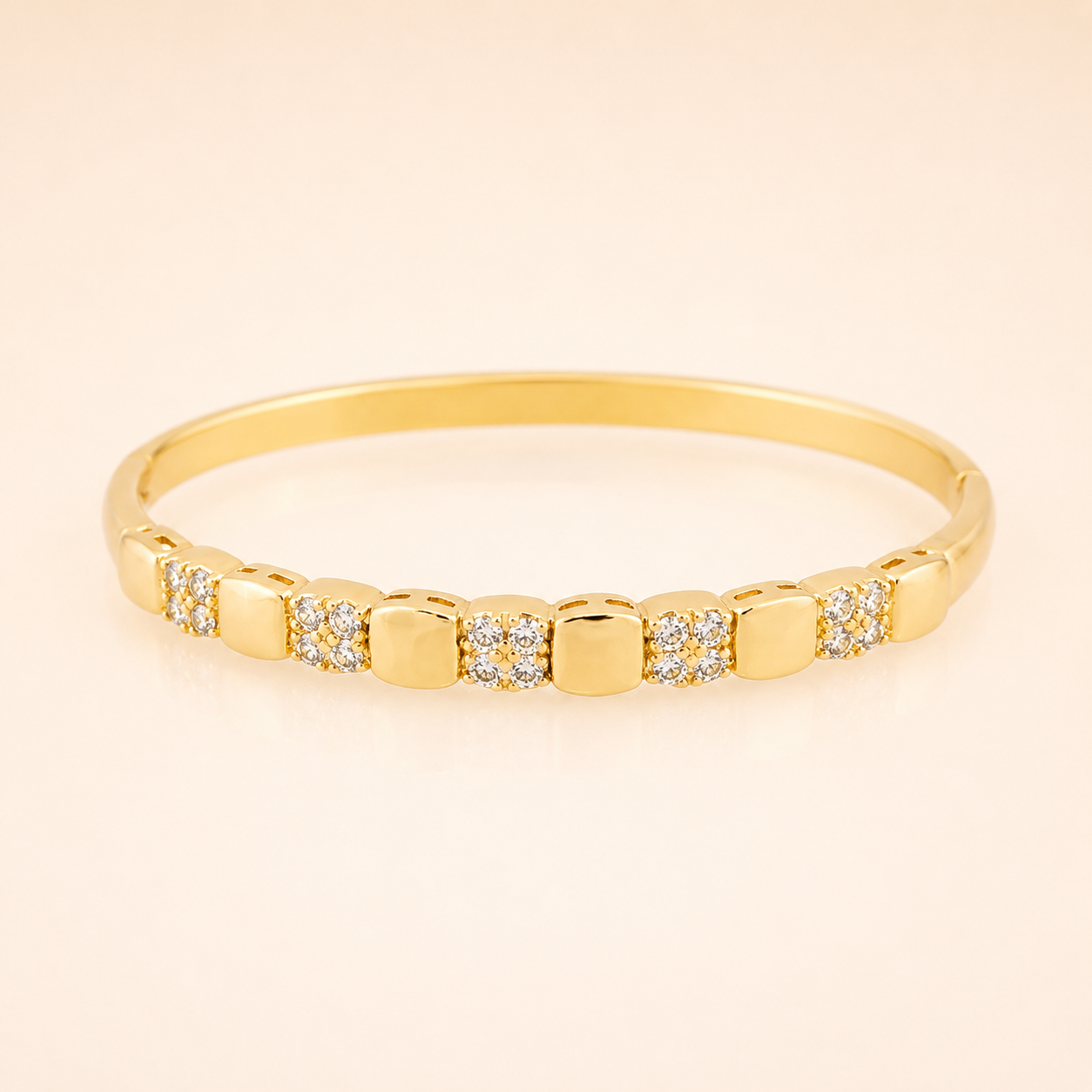 Elara Bangle