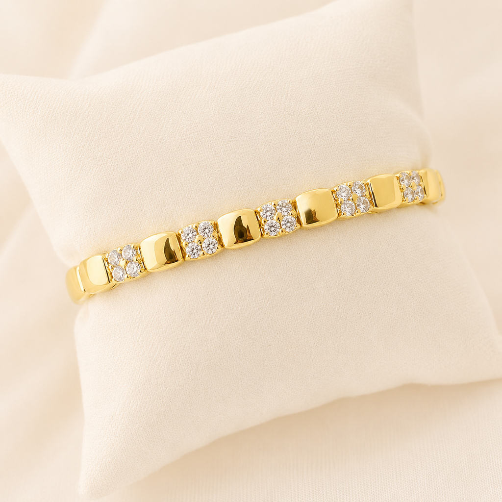 Elara Bangle