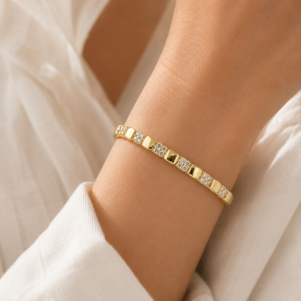 Elara Bangle