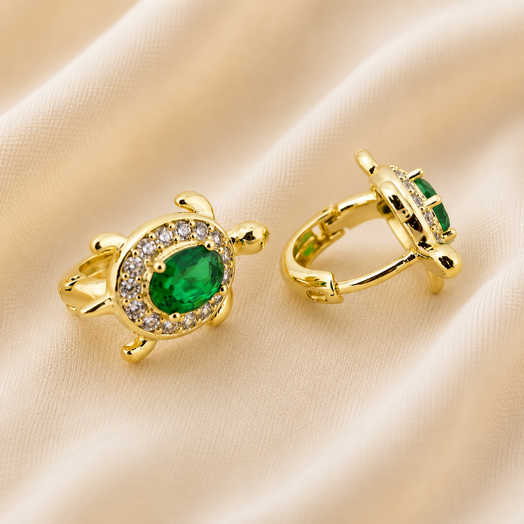 Isla Stud Earrings