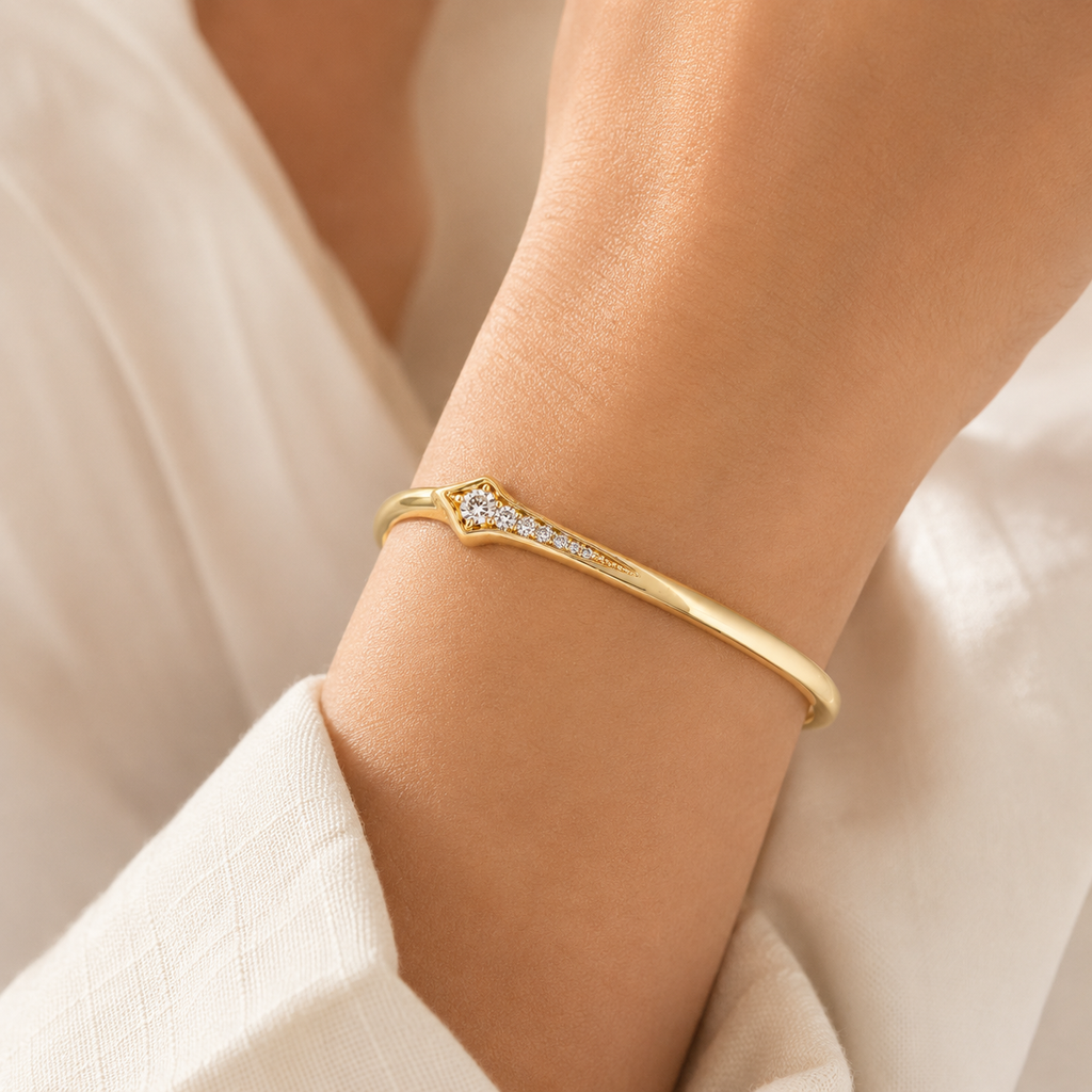Soleil Bangle